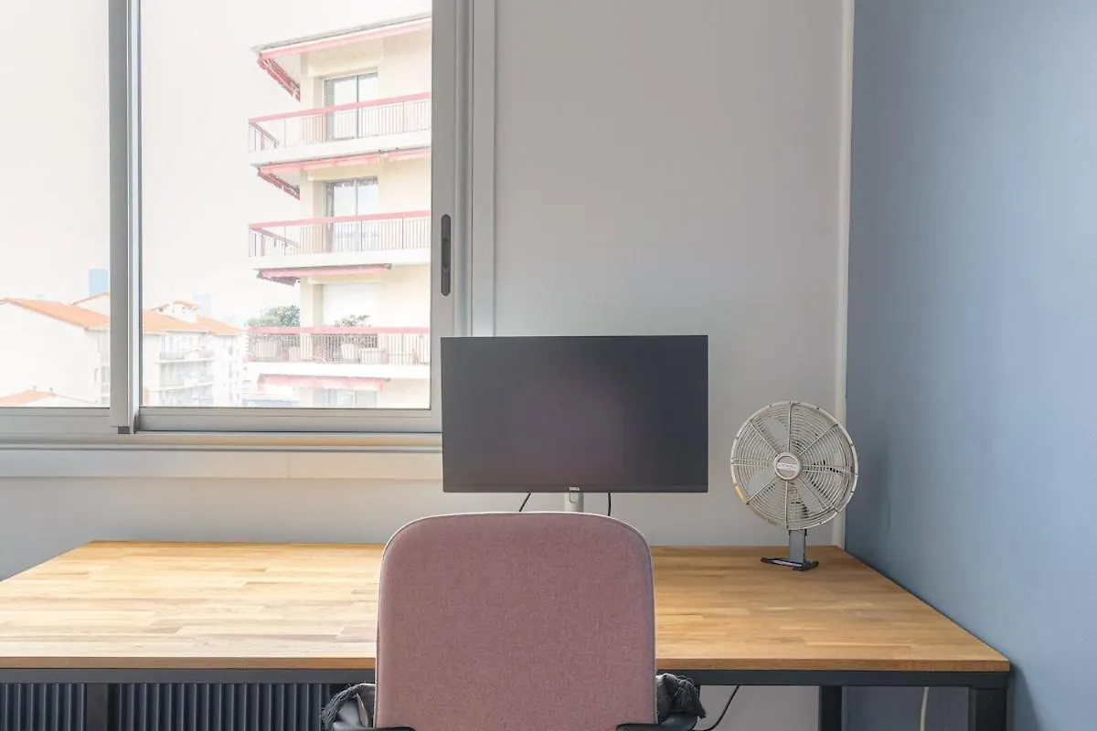 Mars 1943 Kp - Lyon 2 - Warm And Bright Apartment With Balcony Villeurbanne