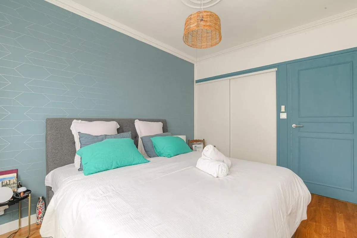 Mars 1943 Kp - Lyon 2 - Warm And Bright Apartment With Balcony Villeurbanne 0*,  France