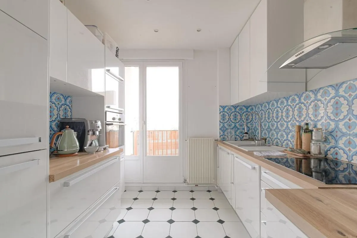 Mars 1943 Kp - Lyon 2 - Warm And Bright Apartment With Balcony Villeurbanne